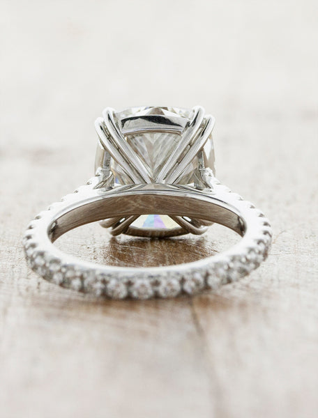 cushion cut diamond solitaire engagement ring, diamond band