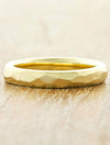 caption:Shown in yellow gold
