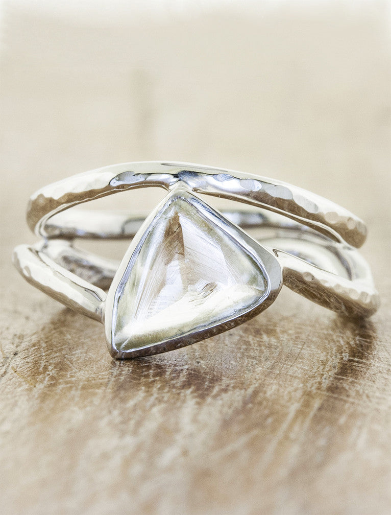 sculptural raw diamond ring with matching band caption:1.28ct. Diamond Maccle paired with Kilor wedding band in Platinum