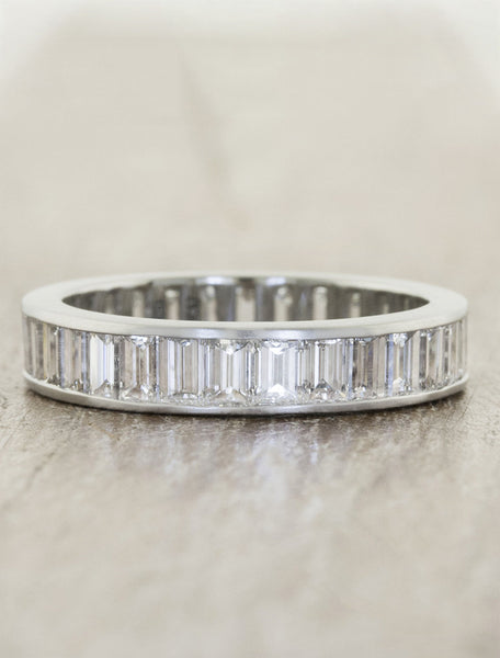 modern eternity band baguette diamond ring
