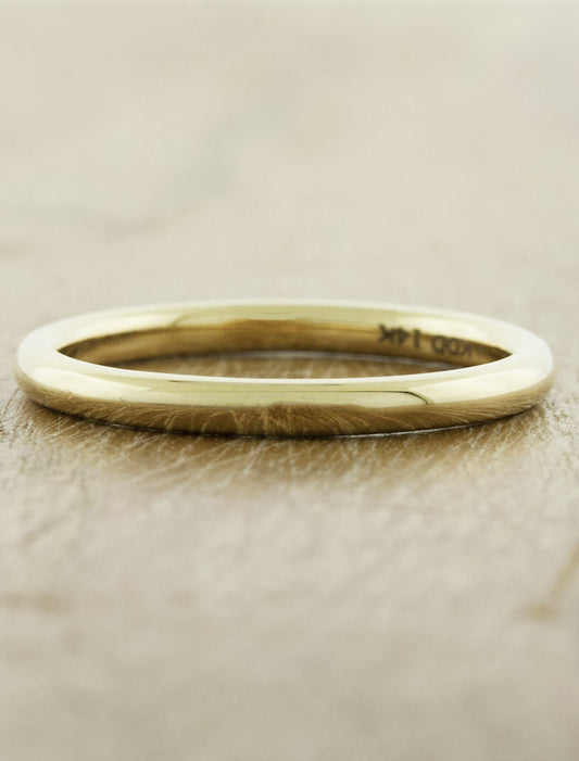 caption:Shown in 14k yellow gold