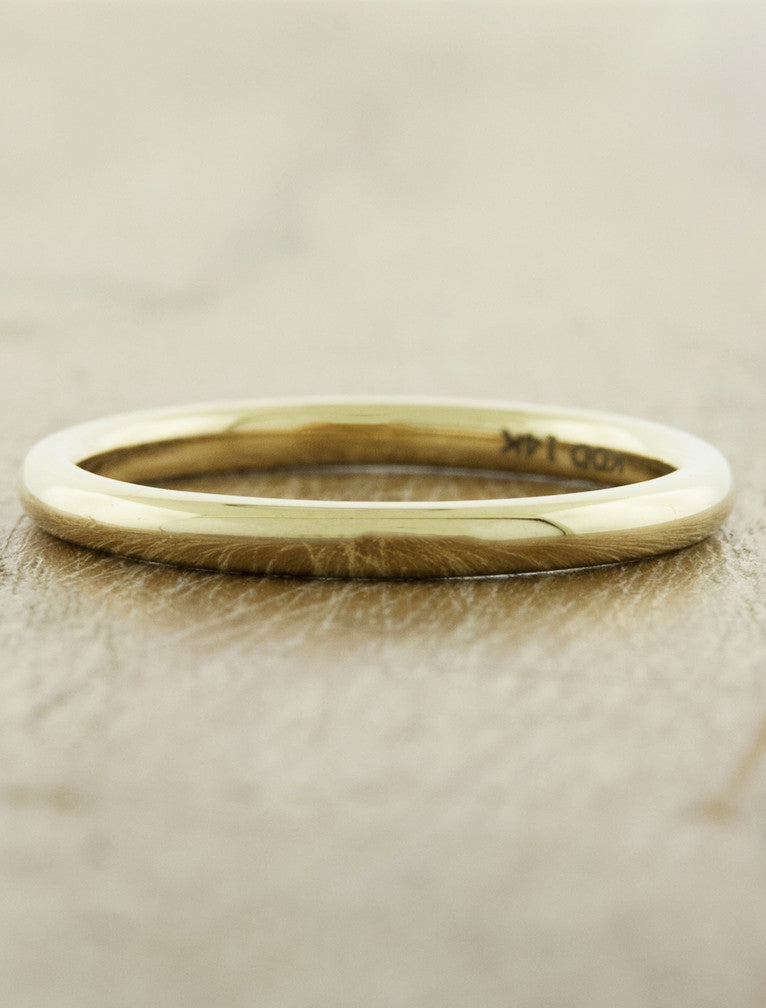 caption:Shown in 14k yellow gold