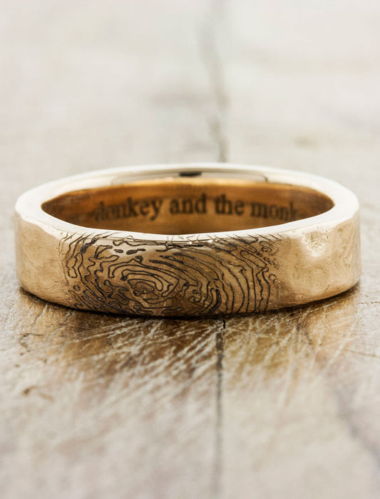 caption:Shown in 14k rose gold, polished finish