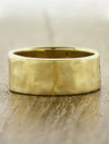 caption:Shown in yellow gold, satin finish