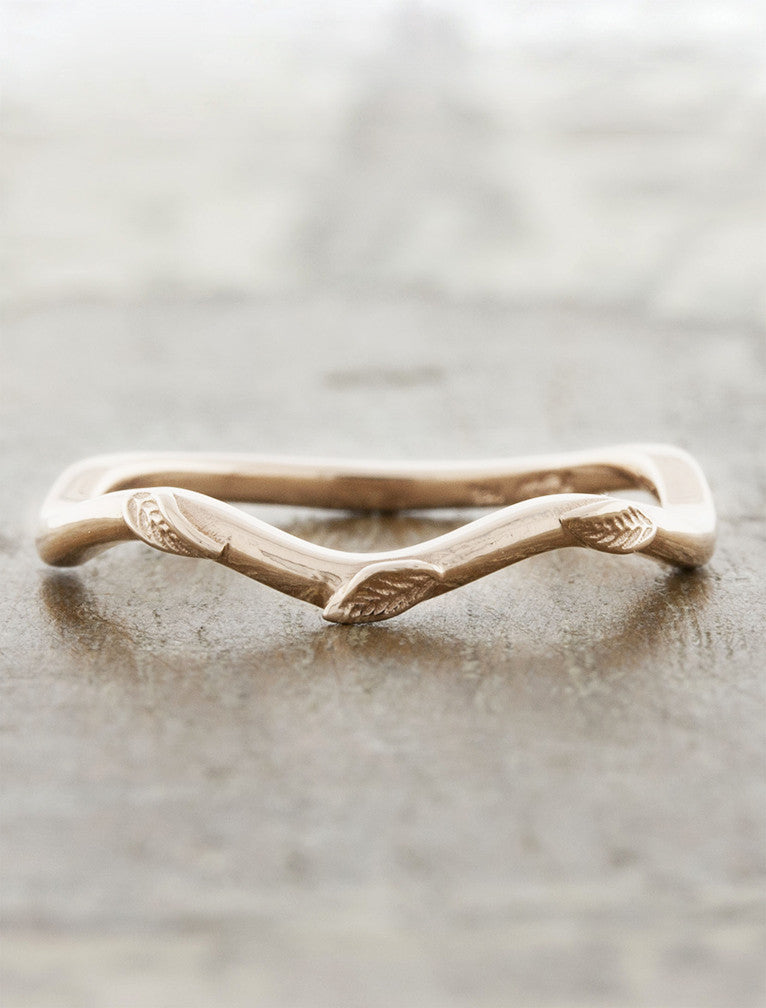 caption:Shown in 14k rose gold