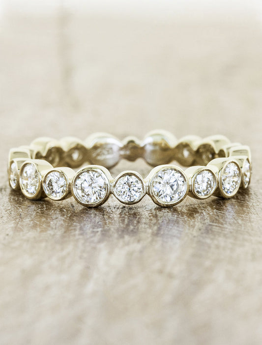 caption:Shown in 14k yellow gold
