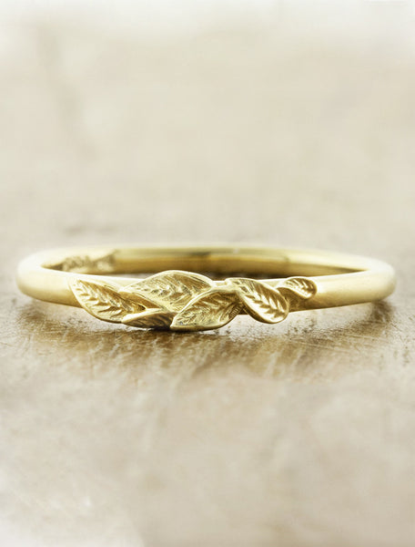 Leaf Design Fancy Carved Wedding Band - FC101182 - 14K Gold
