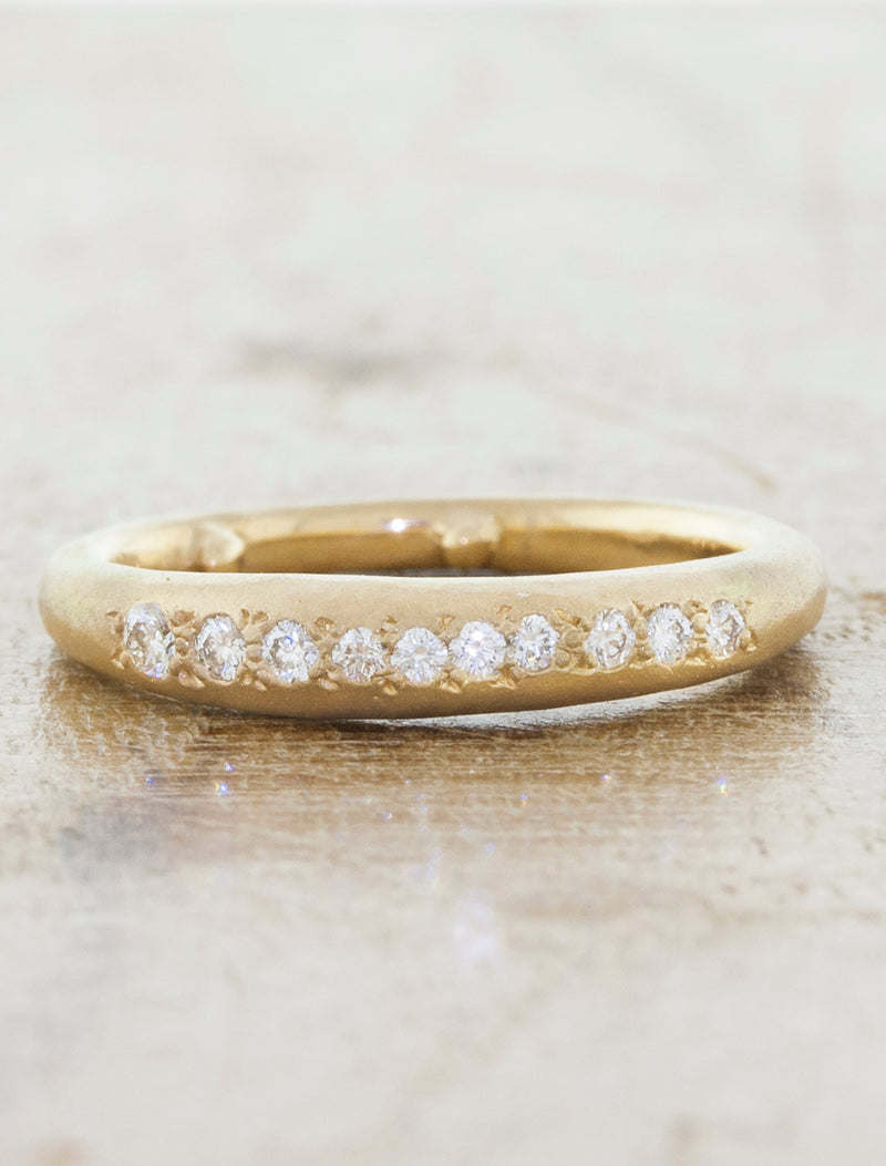 caption:Shown in 14k yellow gold