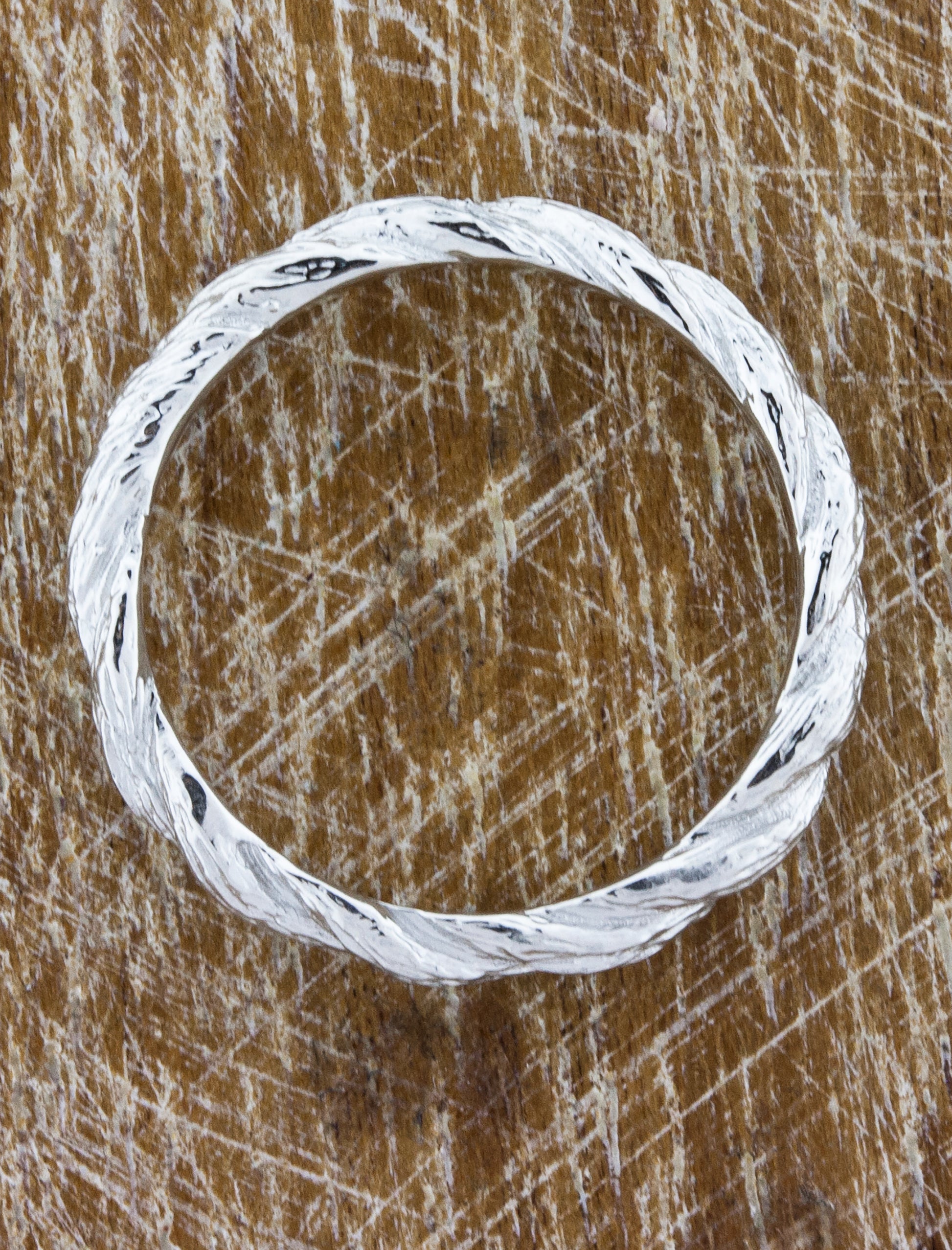 Bark Textured Rope Band