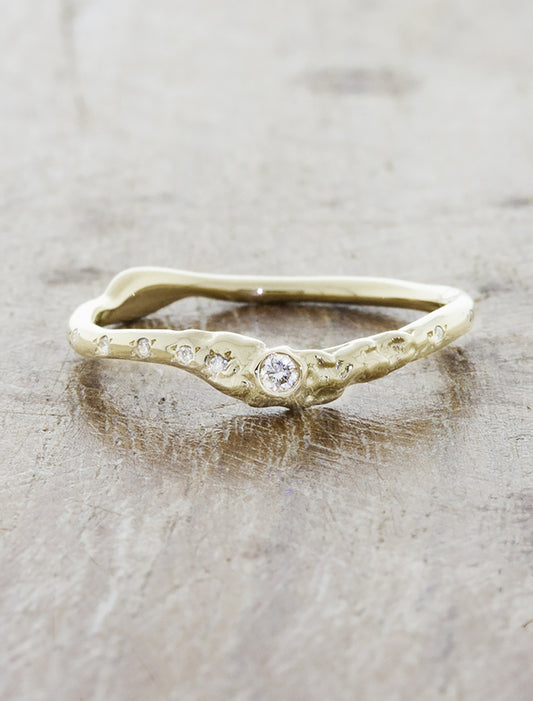 caption:Shown in 14k yellow gold