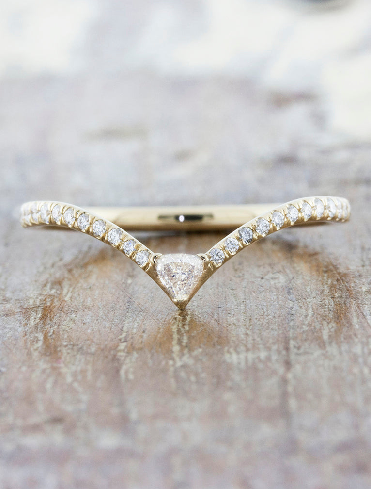 caption:Shown in 14k yellow gold
