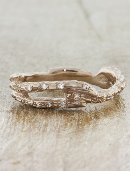 wood grain textured split shank wedding band - diamond accents