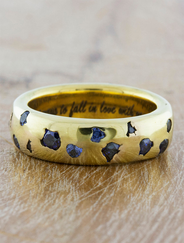 caption:Shown in yellow gold