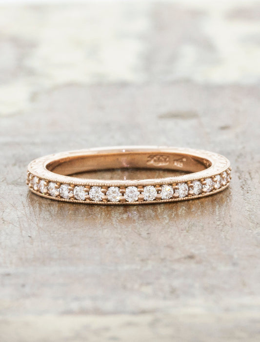 caption:Shown 3/4 diamond coverage in 14k rose gold