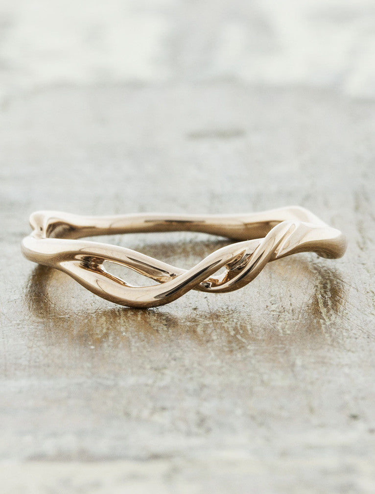 caption:Shown in 14k rose gold
