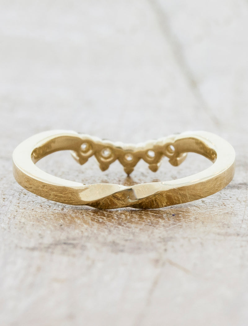 Vintage Inspired Diamond Mobius Strip Wedding Band